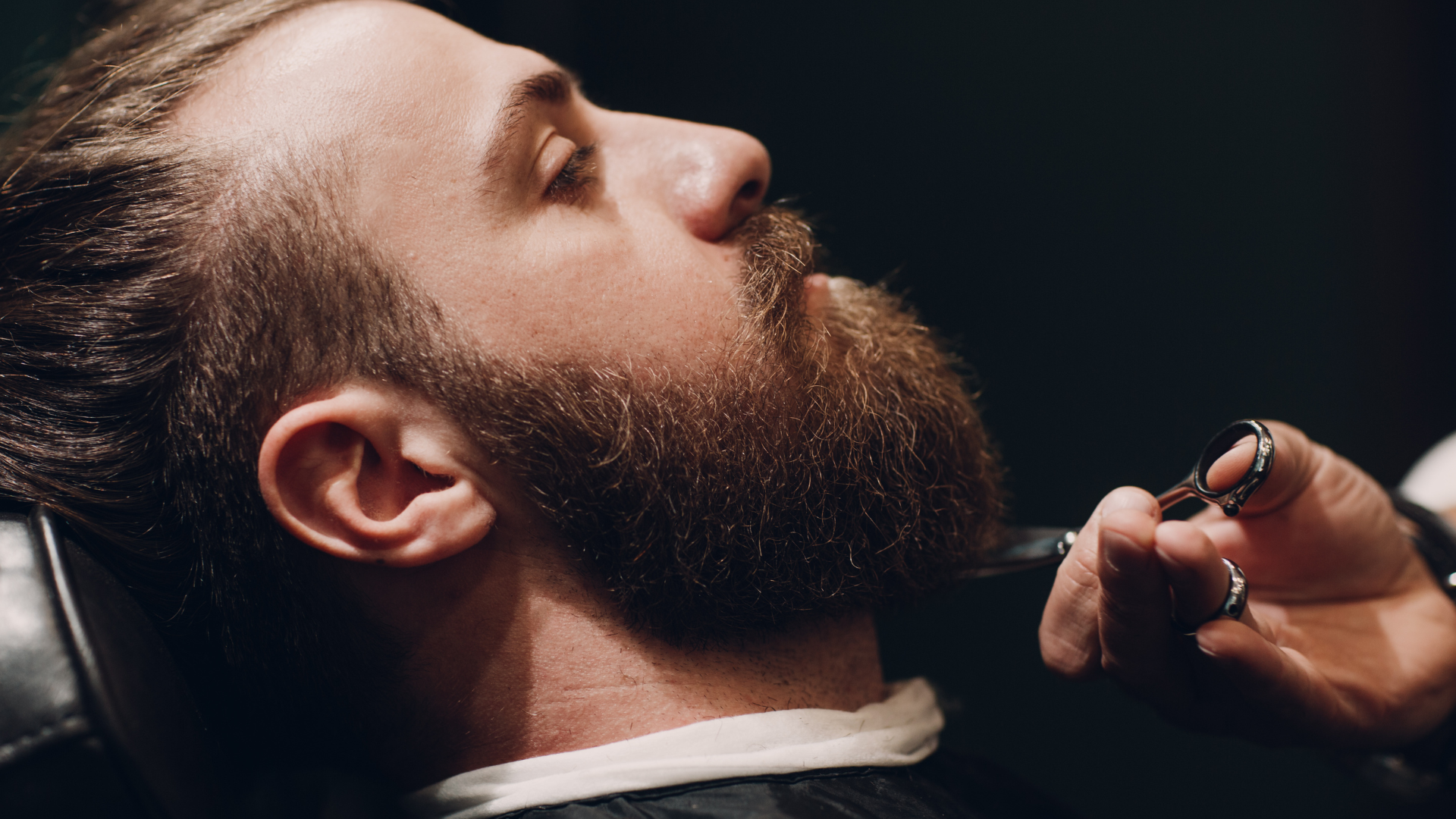 9 Expert Tips for an Impeccably Styled Beard Trim